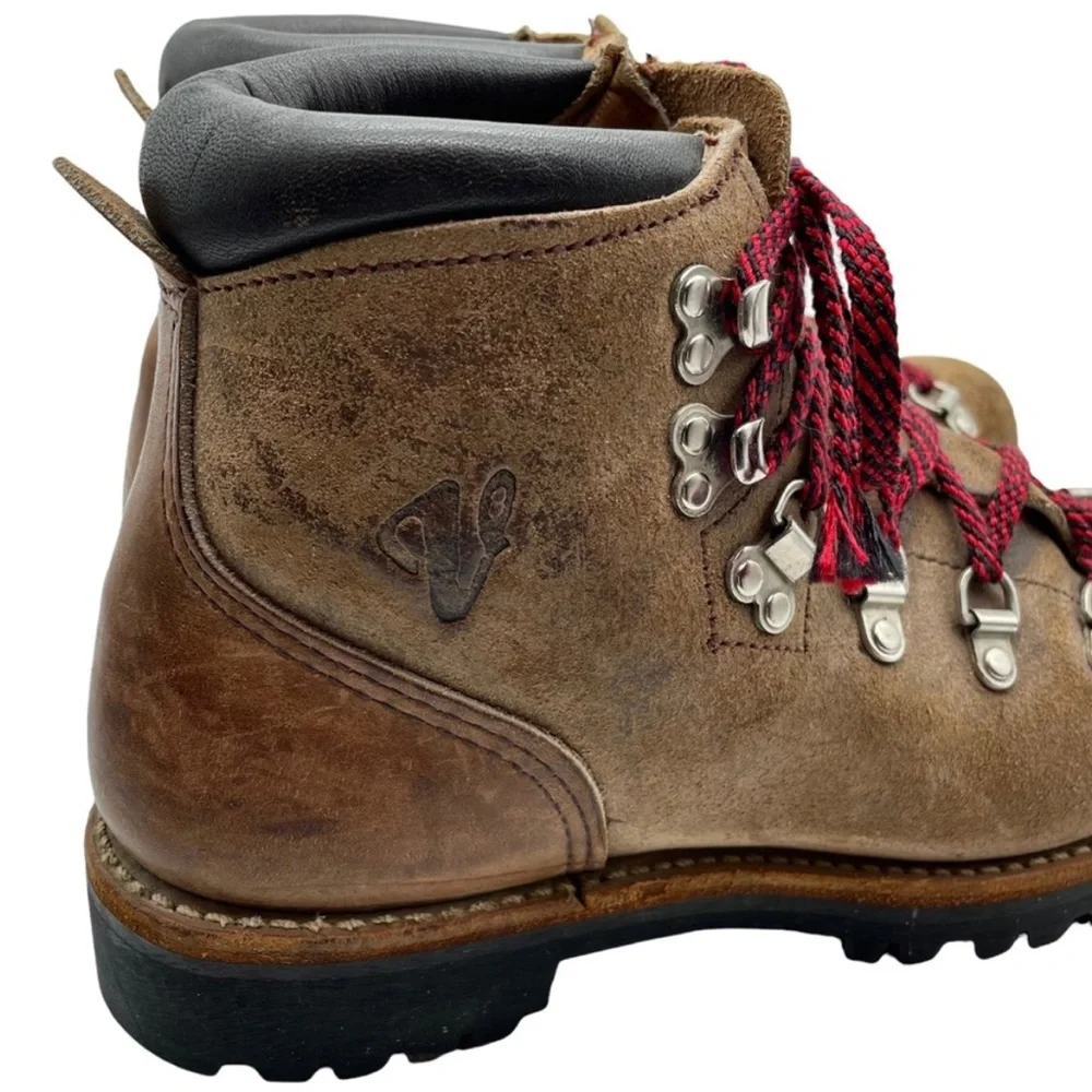 Vintage Vasque Hiking Boots Vibram Soles Brown Suede Leather Red Laces 7 A - Picture 7 of 13